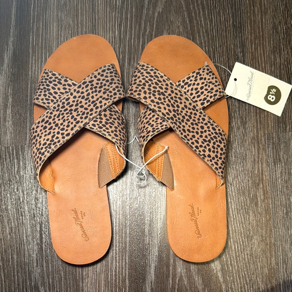 Universal Thread Cheetah Print Crisscross Slide Sandals